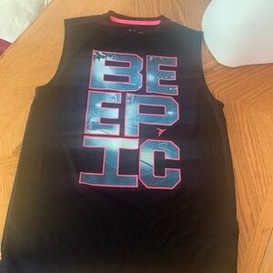 𝅺old Navy tank